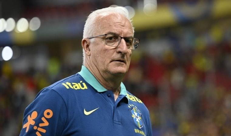 Brezilya Milli Futbol Takımı'nda teknik direktör Dorival Junior ile yollar ayrıldı