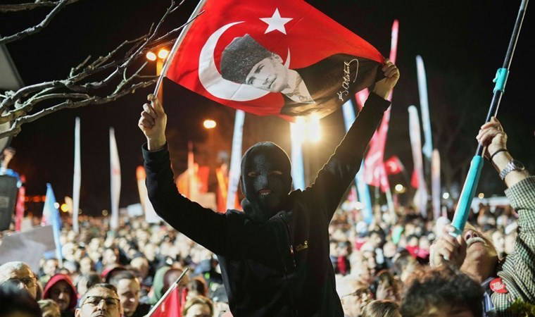 The Economist: 'Batı'dan tepki beklemeyin, Erdoğan'ı ancak onlar durdurabilir!'