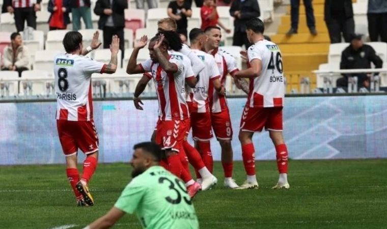 Sivasspor, Adana Demirspor'u farklı geçti!