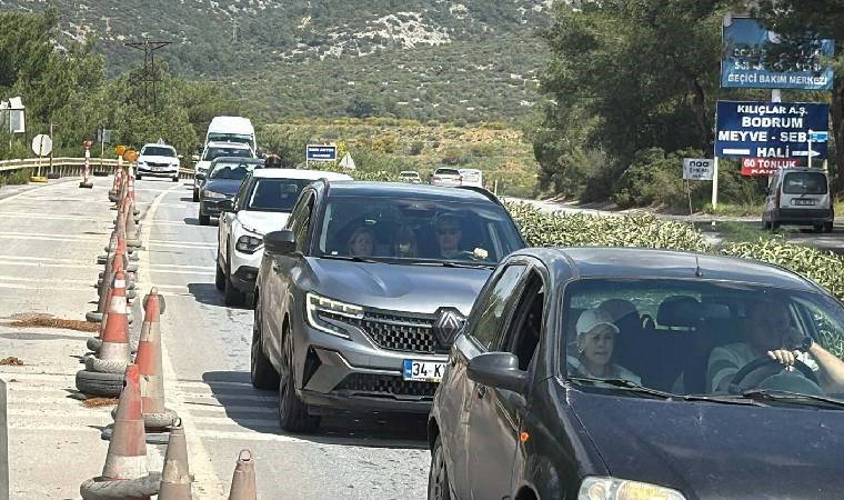 Bodrum'a 24 saatte 10 bin araç giriş yaptı!