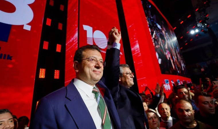 Özgür Özel, yeni miting planını duyurdu: 'Her hafta sonu bir ilde, her çarşamba İstanbul’un bir ilçesinde meydanlardayız'