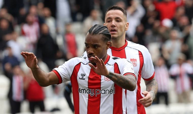 Sivasspor'un Süper Lig'deki 900. golü Garry Rodrigues'ten!