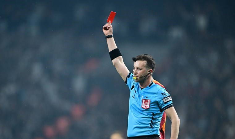 Eski hakemler, Beşiktaş - Galatasaray maçını değerlendirdi: 'VAR müdahalesi yanlış'