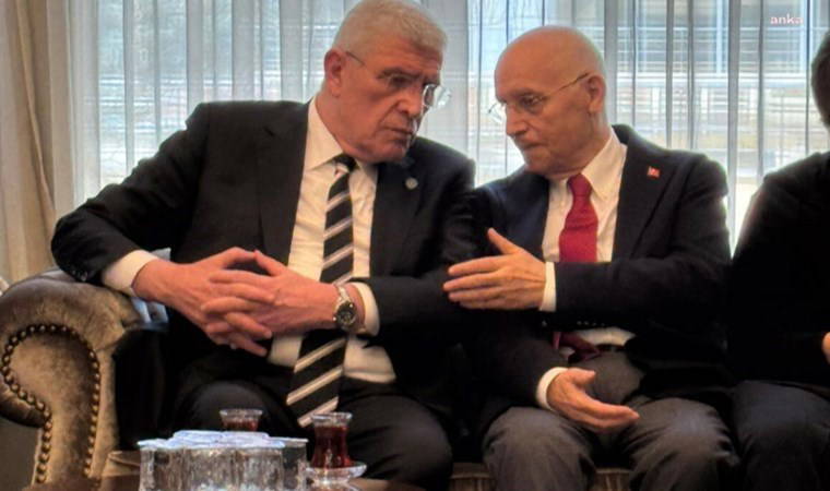 Müsavat Dervişoğlu'ndan oğlu ölen Fethi Yaşar'a taziye ziyareti