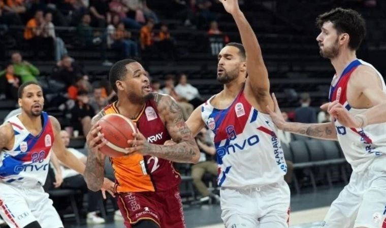 Galatasaray, evinde kaybetti!