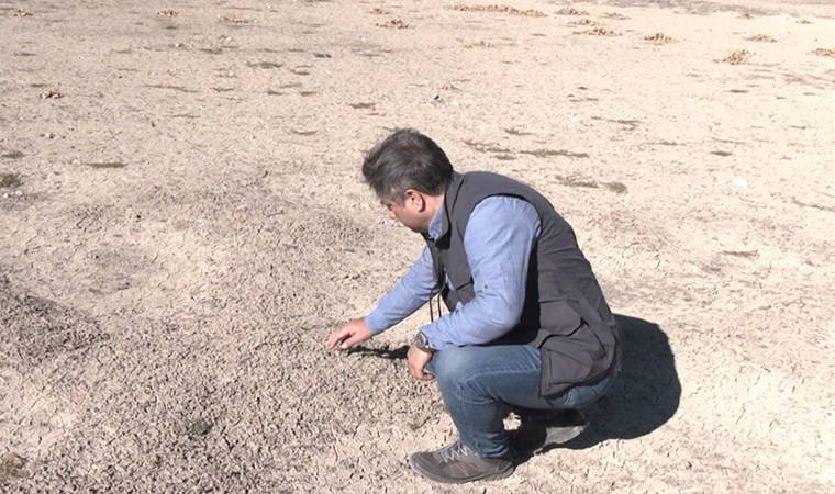 Avlan Gölü'ne su tutma çabaları sonuç vermiyor