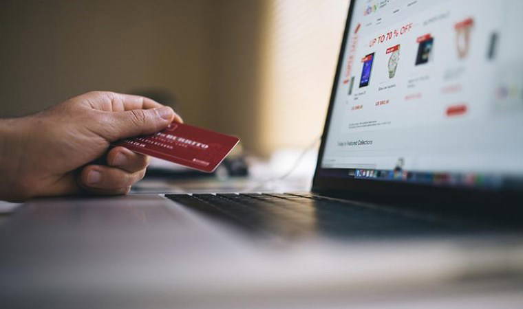 Ticaret Bakanlığı duyurdu: İnternet alışverişlerinde yeni dönem yarın başlıyor