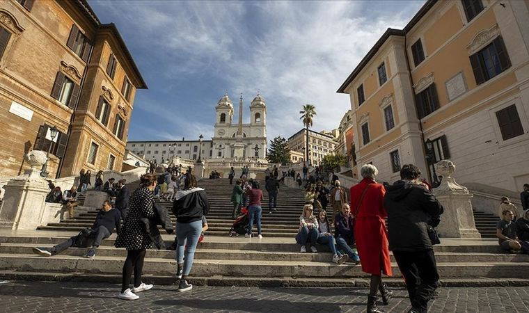 İtalya’da doğum oranları rekor düzeyde düştü