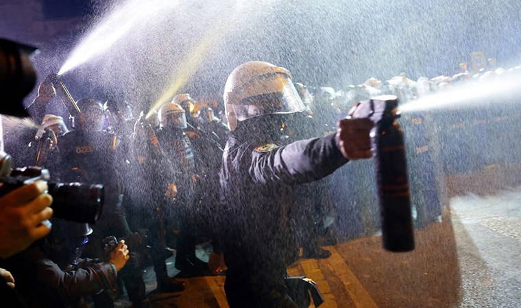 Daha fazlası mı geliyor?