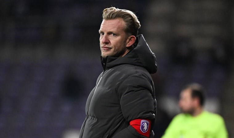 Dirk Kuyt'ın ekibi Beerschot küme düştü!