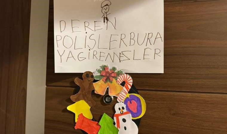 Özgür Çelik, Resul Emrah Şahan’ın kızının kapıya yazdığı notu paylaştı: Polisler buraya giremezler