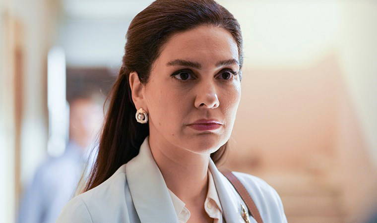 Bergüzar Korel'den 'yeni bir hayat' sorusuna çarpıcı yanıt: 'Geçmişi kabullendiğinde...'