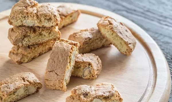 İtalyan lezzetini evinize taşıyın: Biscotti tarifi