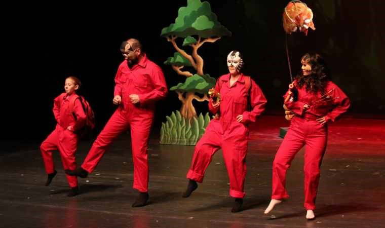 'Uyuyan Güzel' masalından esinlenildi: 'Masal Şatosu' izleyicisi ile buluşacak...