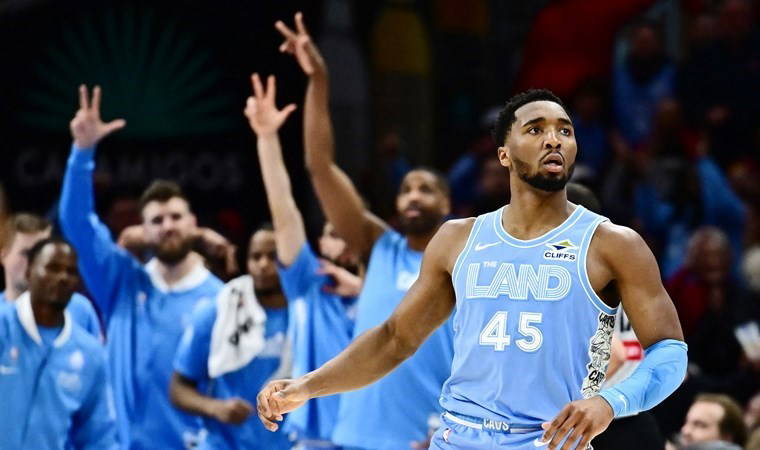 Cavaliers, Play-off'u garantileyen ilk takım oldu!