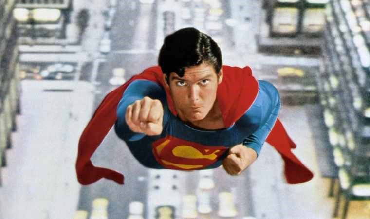 Superman filminin konusu ne? Superman filminin oyuncuları kim?