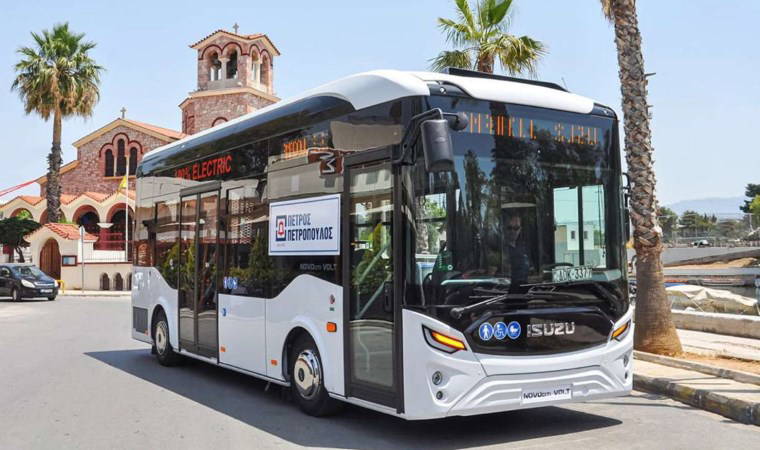 Anadolu Isuzu'dan İzmir Büyükşehir Belediyesi'ne 20 adet Novociti Life