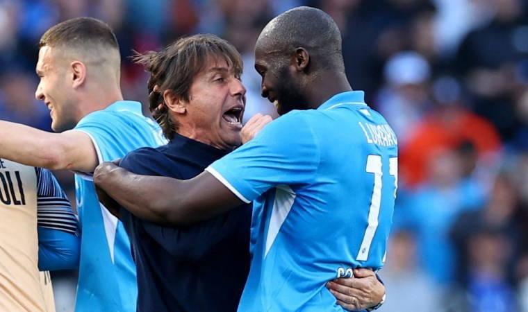 Napoli'nin 5 maçlık hasreti sona erdi!