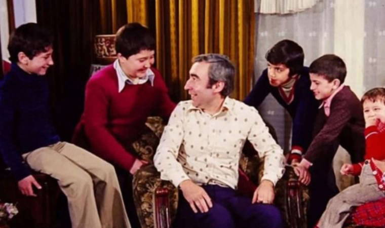 Bayram tatilini keyifli tamamlamanın en kolay yolu: Bayramı evde geçirenler için 5 eski Türk komedi filmi önerisi
