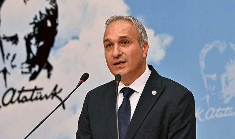 'Gençlerden o kadar korkuyorsunuz...'