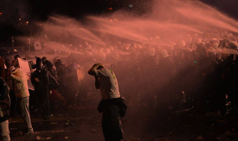 CHP'li Suat Özçağdaş'ın iddiası: Saraçhane eylemlerinde gözaltına alınan gençlerin tutuklanma nedeni pes dedirtti