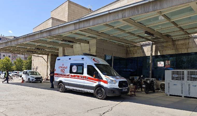 Siirt'te korkunç olay... 3 yaşındaki çocuk ocakta kaynayan pekmez tenceresinin içine düştü!