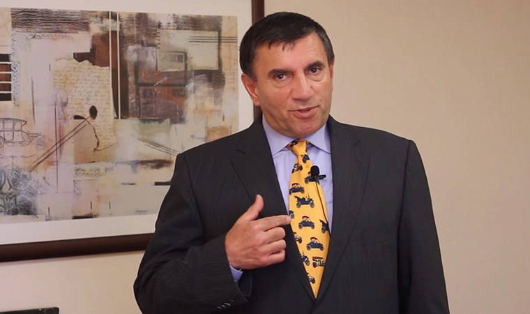 Prof. Dr. Üstün Dökmen: 'Acılı bayramlarda sakal tıraşı olunmaz'