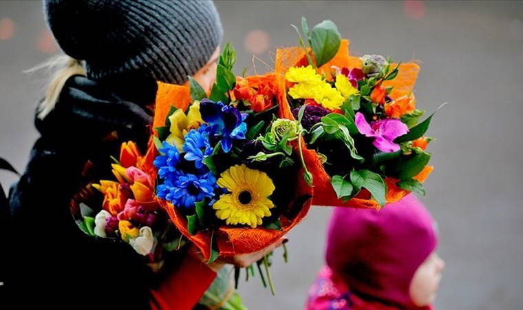 Anneler Günü ne zaman? 2025 Anneler Günü hangi ayda kutlanır? Anneler Günü'nün tarihçesi...