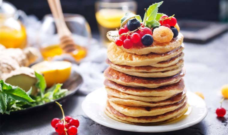 Sabah kahvaltılarının en lezzetlisi: Pratik pankek tarifi