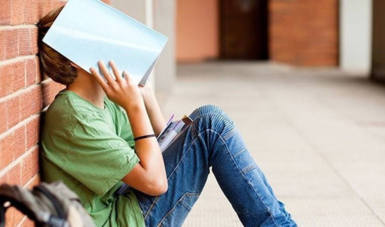 Bu belirtilere dikkat! Okul başarısını etkiliyor