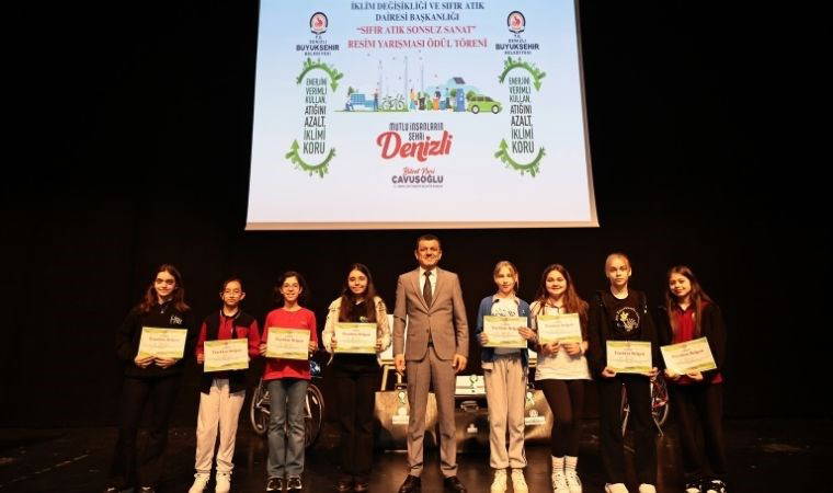 "Sıfır Atık Sonsuz Sanat" yarışmasında ödüller dağıtıldı