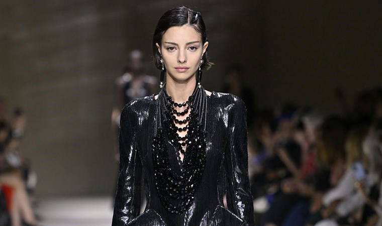 Dünyaca ünlü markaların gözdesiydi: Model Lucy Markovic hayatını kaybetti