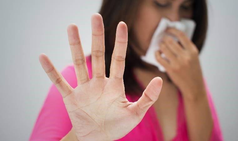 Vücudunuz alarm veriyor olabilir: Bağışıklık sisteminizin düşük olduğunu gösteren 9 belirti