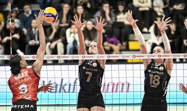 VakıfBank, Sultanlar Ligi'nde finale yükseldi!