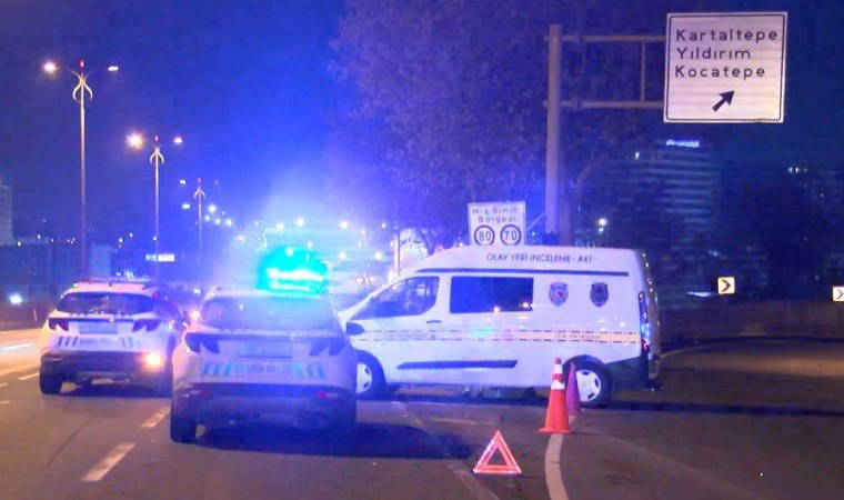 İstanbul'da TEM Bağlantı Yolu'nda zincirleme kaza: Ölü ve yaralılar var!