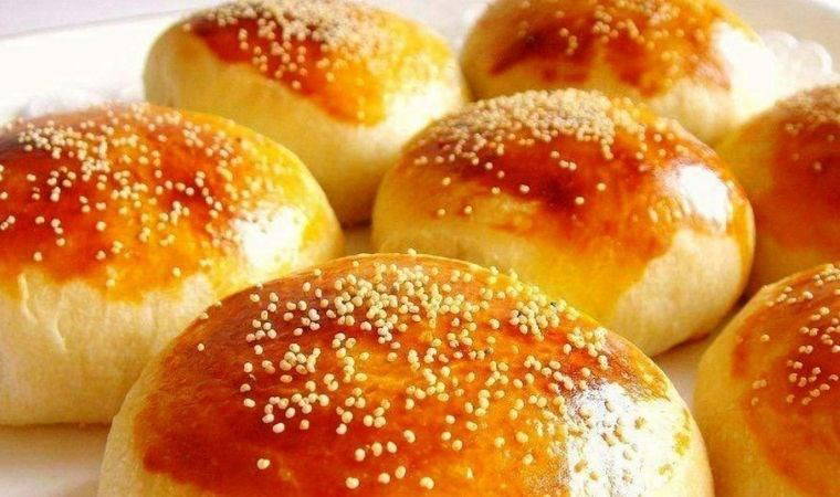 Kahvaltıların vazgeçilmezi: Puf puf mayalı poğaça tarifi