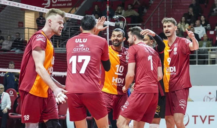 Galatasaray, Fenerbahçe derbisini set vermeden kazandı!