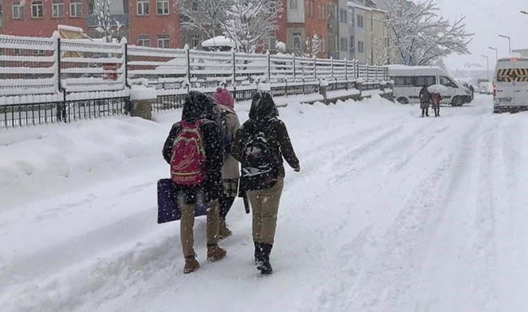 Yarın okullar tatil mi? 14 Nisan Pazartesi günü hangi illerde okullar tatil edildi?