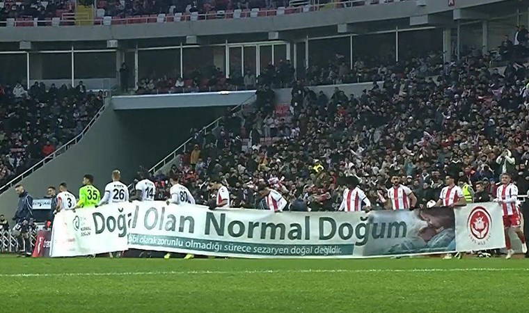 CHP'den, Bakan Memişoğlu'na 'pankart' tepkisi: 'Kadının doğumu da bedeni de kimsenin slogan malzemesi değildir!'