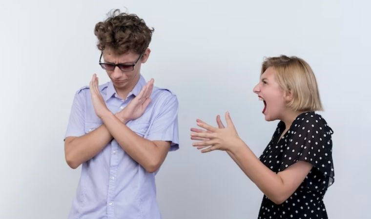 Asla laf dalaşına girmemeniz gereken 5 burç: Bu burçların her söze diyecek bir şeyi illa ki var...