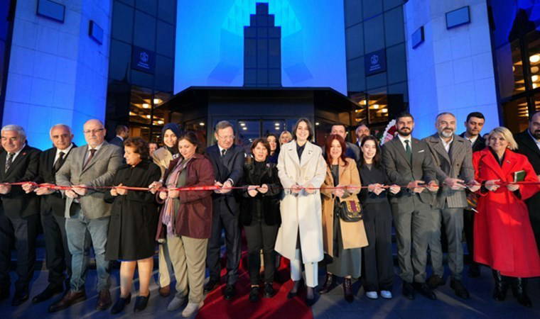 Bağlarbaşı Kültür Merkezi yeni yüzüyle kapılarını açtı