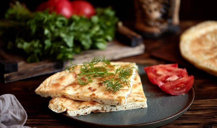 Kahvaltıya hızlıca hazırlayabileceğiniz enfes lezzet: Pratik gözleme tarifi