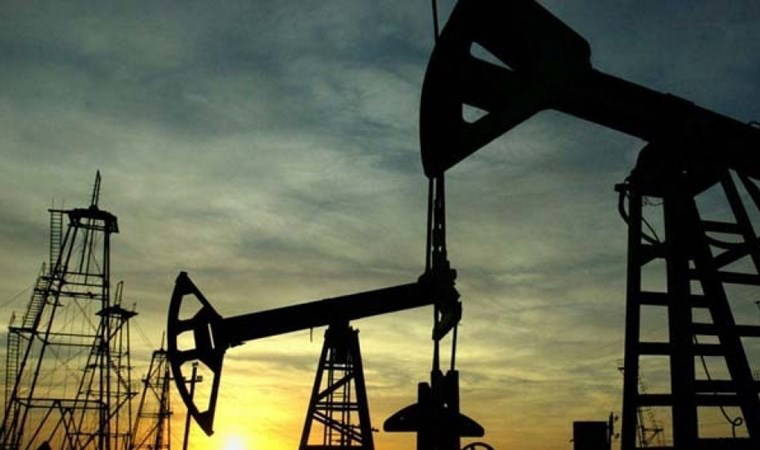 Piyasada düşüş bekleniyordu! ABD'nin ticari ham petrol stoklarında artış kaydedildi...