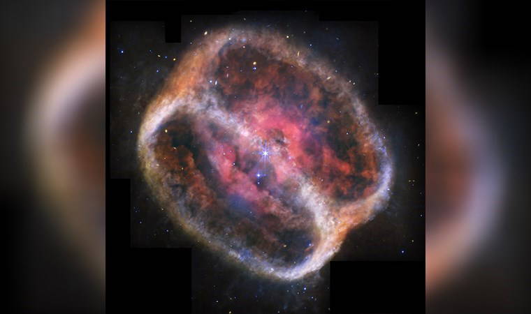 NASA, ölen yıldızın hayalet halkalarını ayrıntılı şekilde görüntüledi