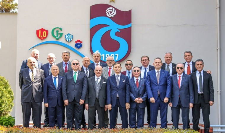 Süper Lig'de şampiyon olan kulüplerin divan kurulu başkanları Trabzon'da bir araya geldi!