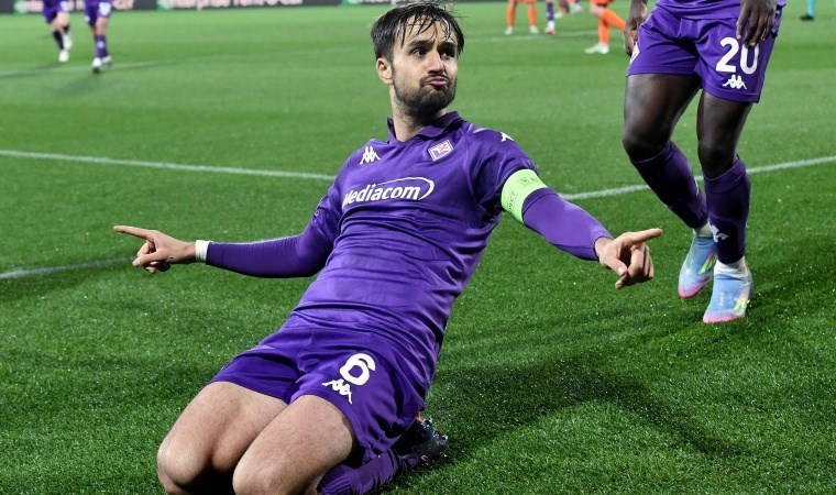 Fiorentina yarı final bileti aldı: Albert Riera'yı üzdü!