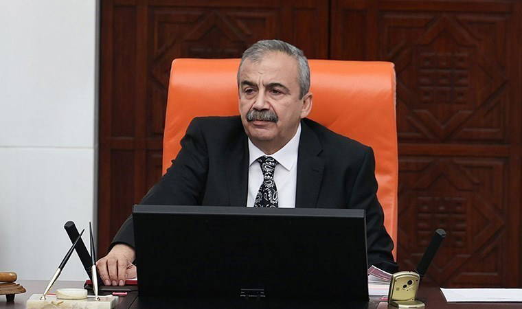 Son Dakika... Sırrı Süreyya Önder'in sağlık durumuna ilişkin yeni açıklama: Hastaneden açıklama geldi