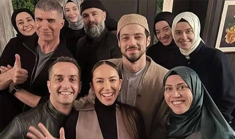Kızıl Goncalar’a veda: Son set günü duygu dolu anlara sahne oldu