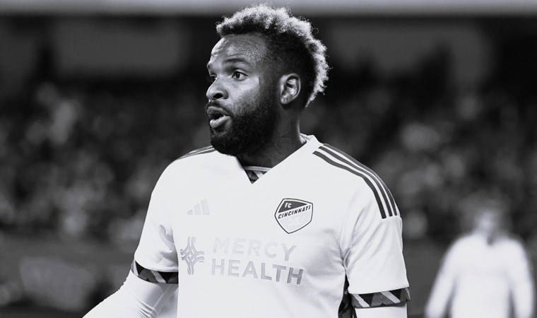 11. kattan düşerek hayatını kaybetmişti: Boupendza'nın takım arkadaşlarından tepki çeken hareket!