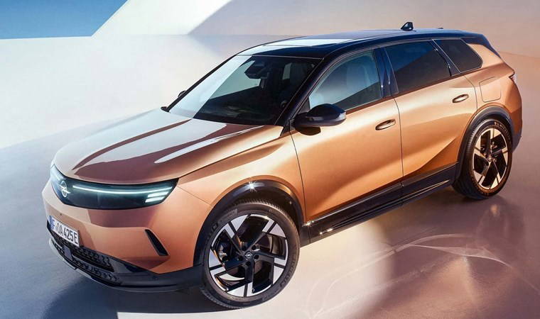 Opel'in köpek balığı tasarımları yeni Grandland'de yer alacak